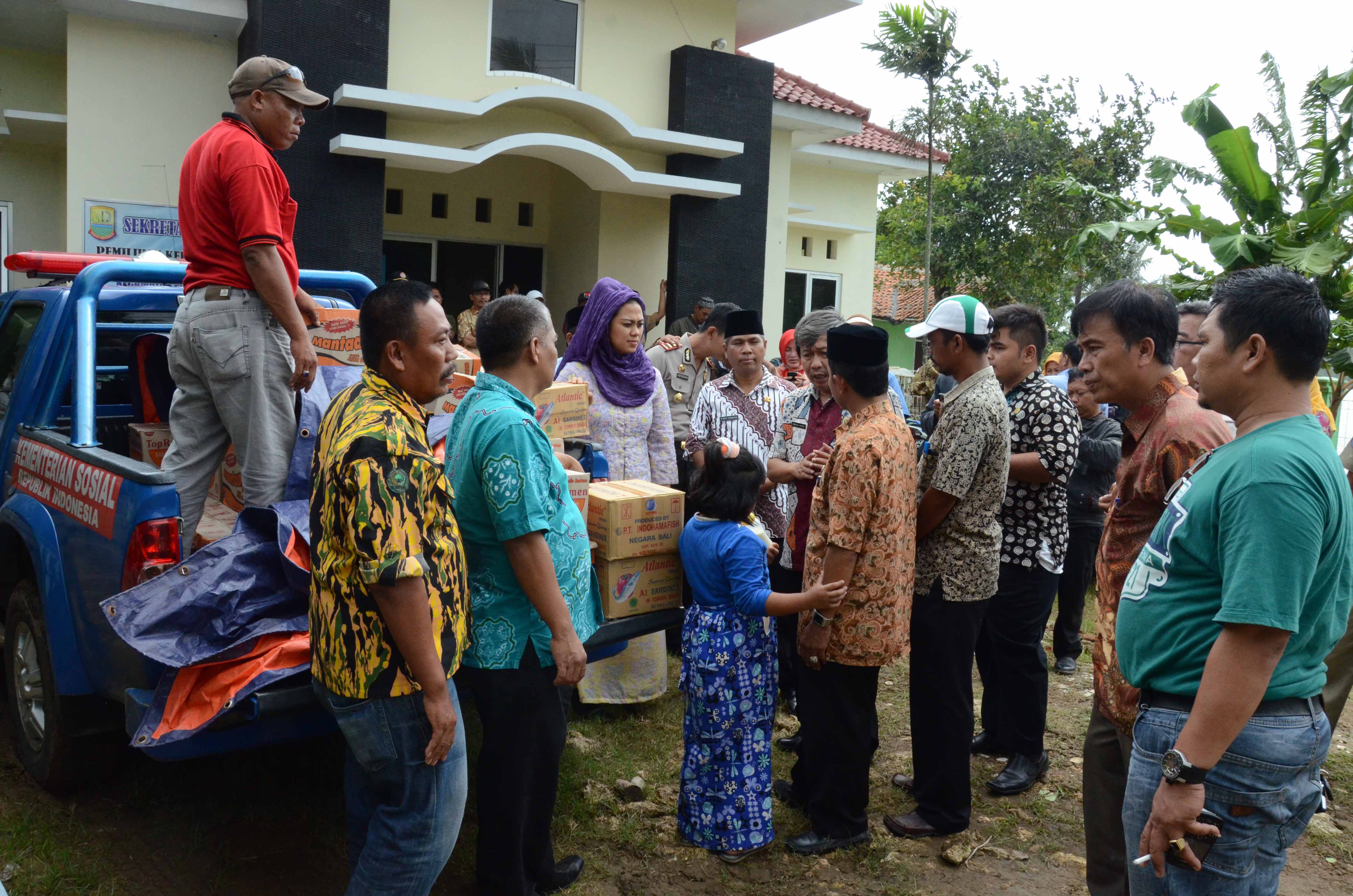 Bantuan Banjir Pakisjaya  Situs Resmi  Pemerintah Daerah Kabupaten